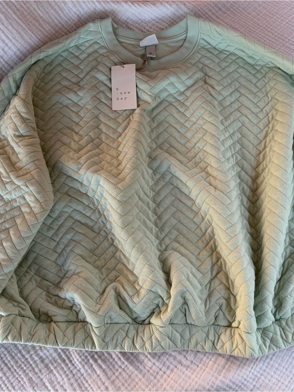 NWT Women XL a new day Quilted Pullover Sweatshirt - Light Mint